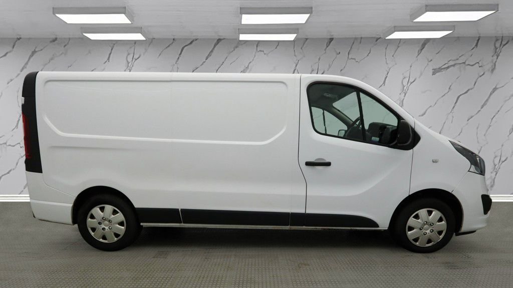 Used Vauxhall Vivaro 2019 for sale - 77302823: Photo 8