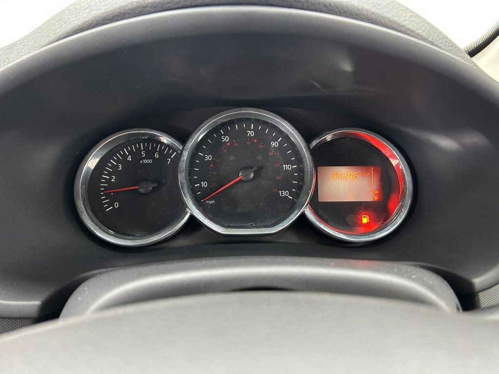 Used Dacia Sandero Stepway 2016 for sale - 76386033: Photo 15