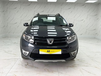 Used Dacia Sandero Stepway 2016 for sale - 76386033: Photo