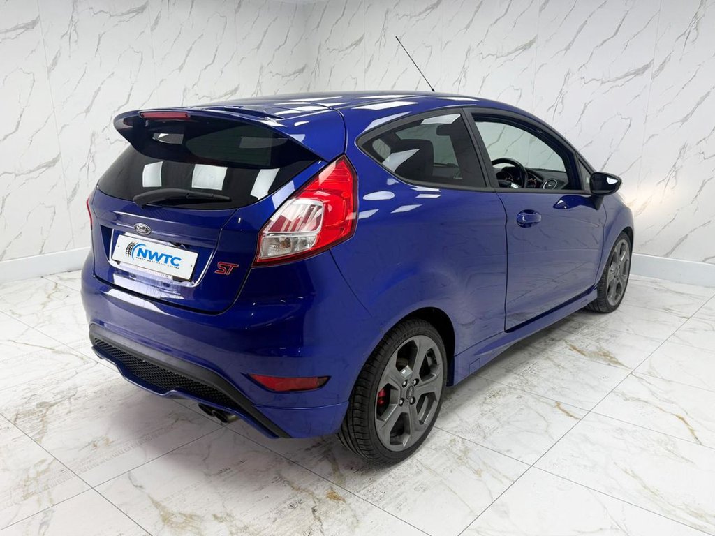 Used Ford Fiesta 2016 for sale - 77966739: Photo 12