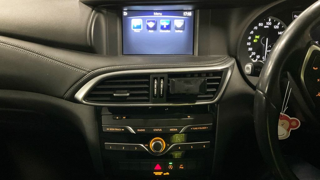 Used Infiniti Q30 2017 for sale - 76654923: Photo 8