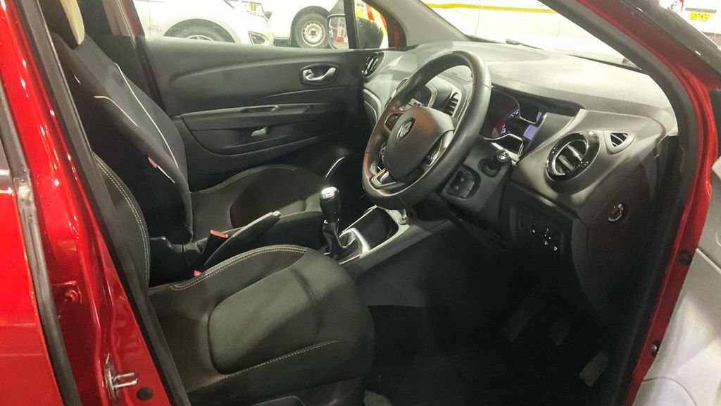 Used Renault Captur 2019 for sale - 77356584: Photo 12