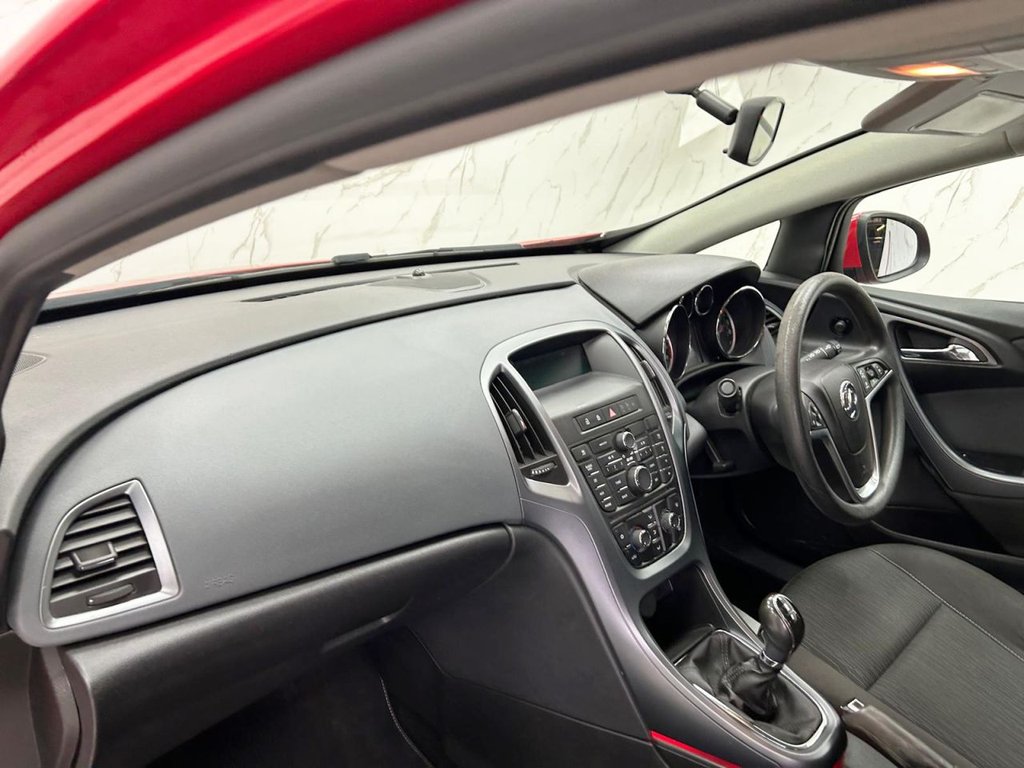 Used Vauxhall Astra GTC 2012 for sale - 77037788: Photo 12