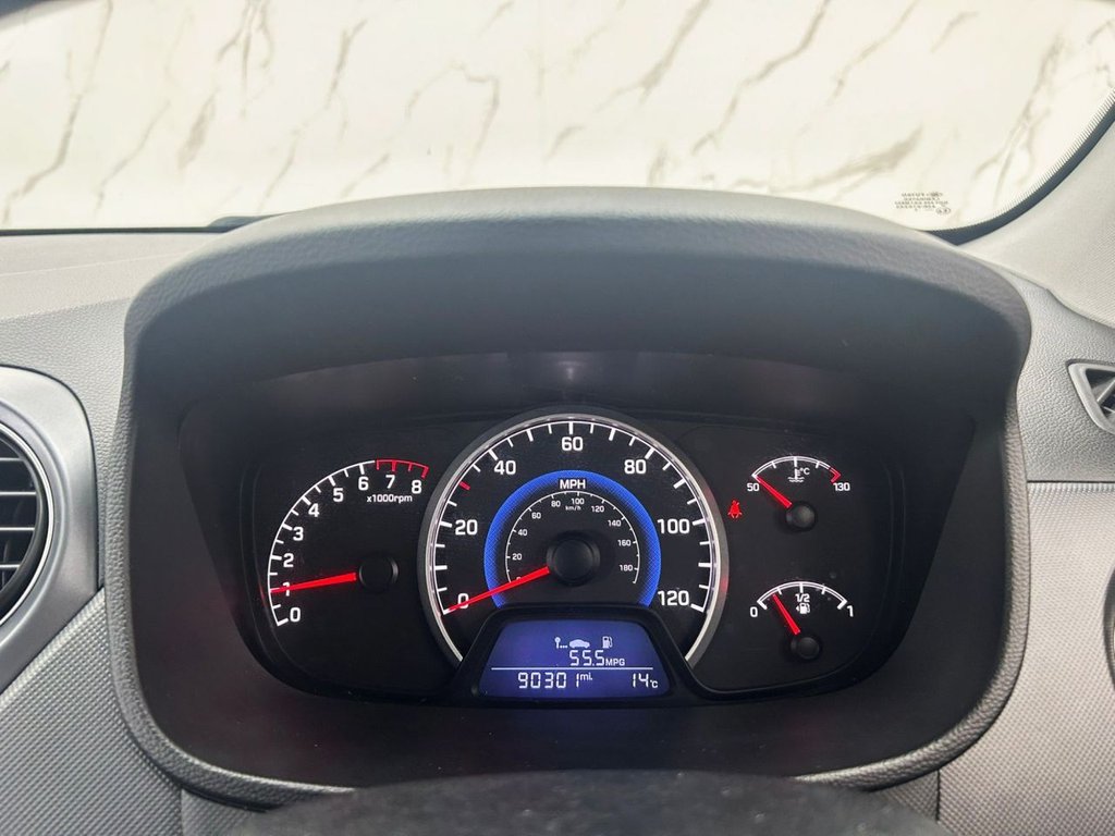 Used Hyundai i10 2018 for sale - 75585585: Photo 15