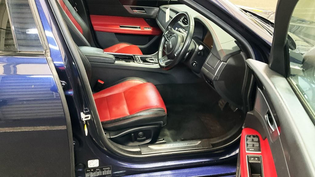 Used Jaguar XF 2016 for sale - 77422377: Photo 13