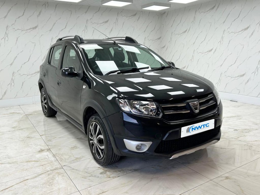 Used Dacia Sandero Stepway 2014 for sale - 77642363: Photo 3