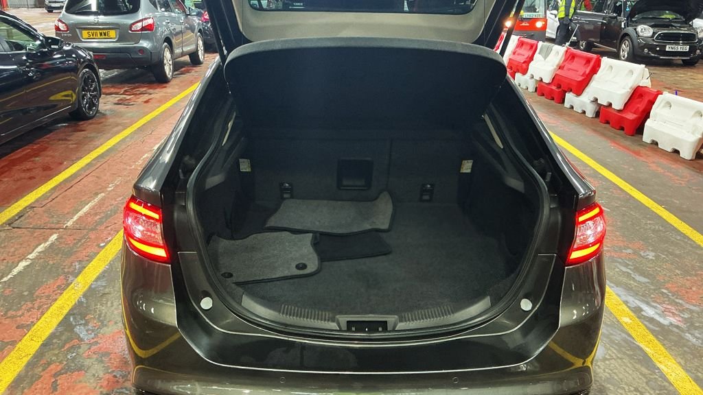 Used Ford Mondeo 2017 for sale - 77422356: Photo 15