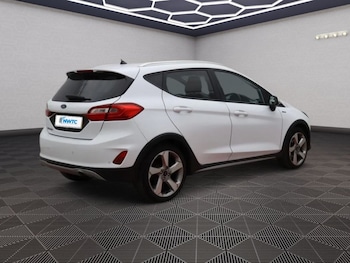 Used Ford Fiesta 2018 for sale - 75411086: Photo