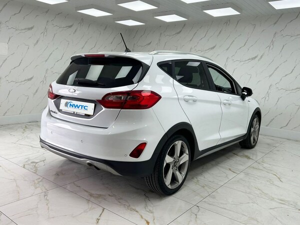 Used Ford Fiesta 2018 for sale - 75411086: Photo 9