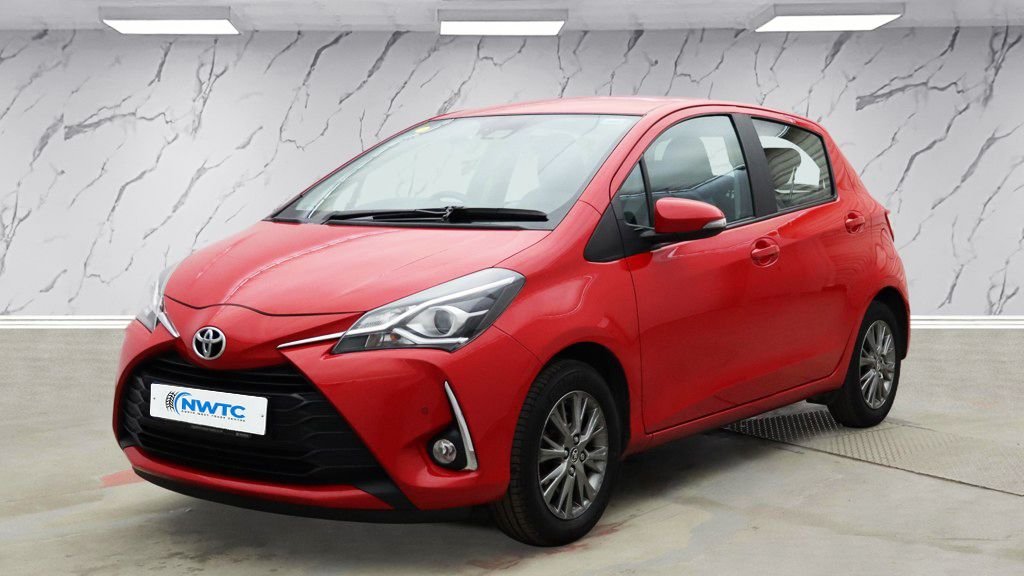 Used Toyota Yaris 2017 for sale - 77436755: Photo 4