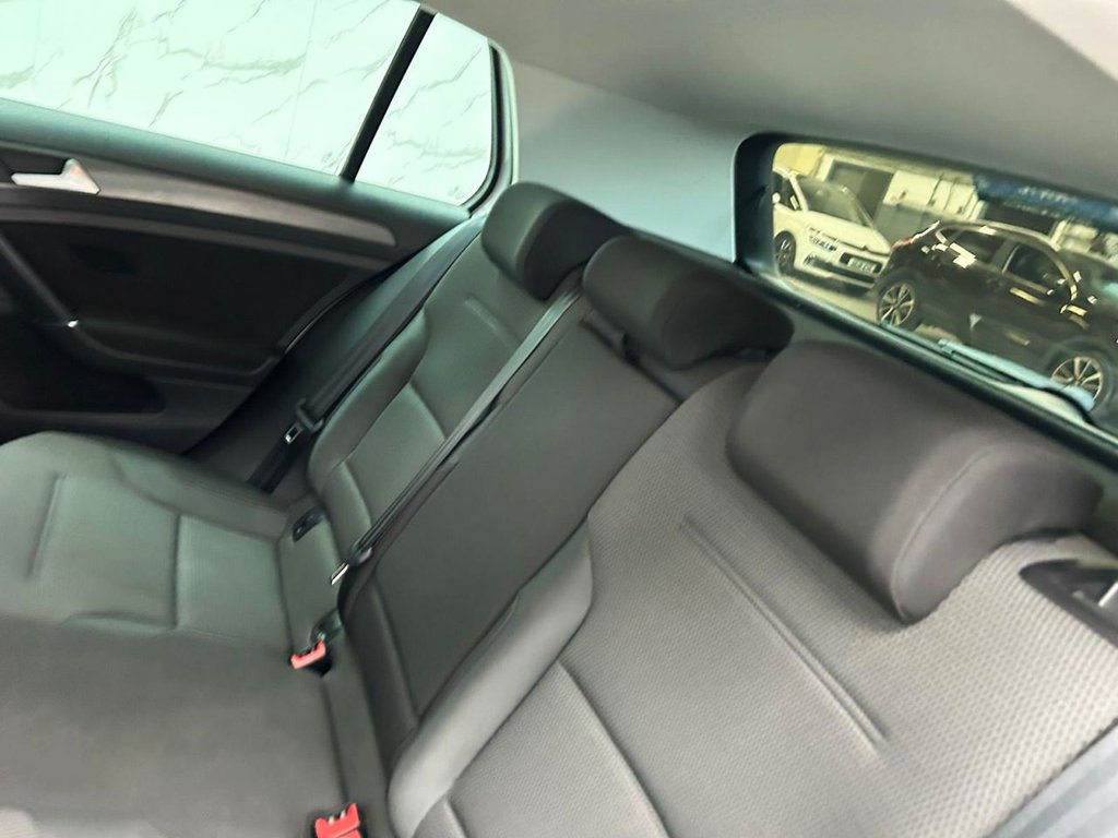 Used Volkswagen Golf 2018 for sale - 76821024: Photo 18