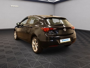 Used Vauxhall Astra 2017 for sale - 76106006: Photo 3