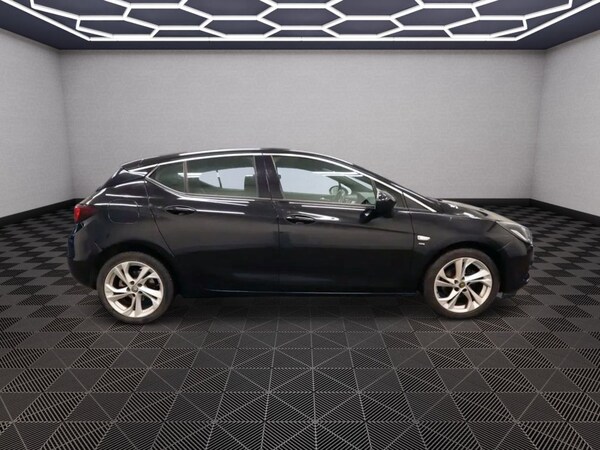 Used Vauxhall Astra 2017 for sale - 76106006: Photo 5