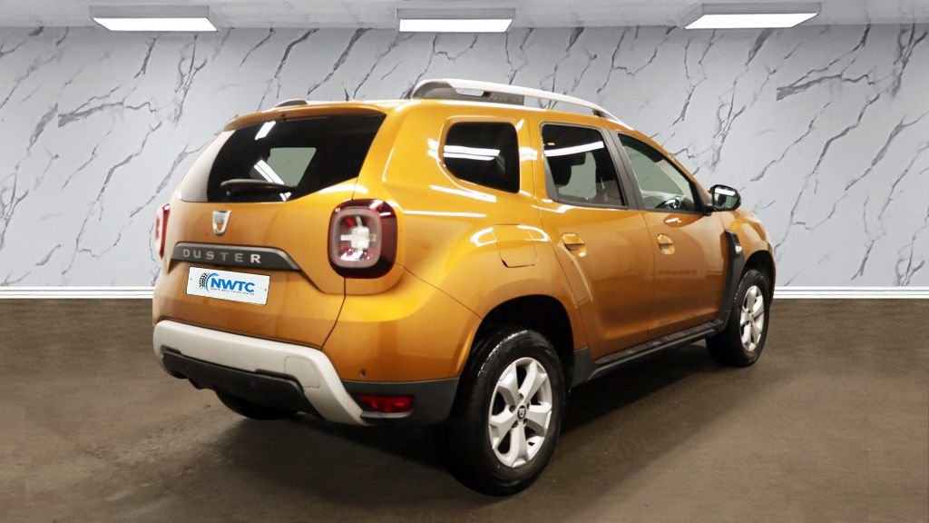Used Dacia Duster 2018 for sale - 76792277: Photo 4