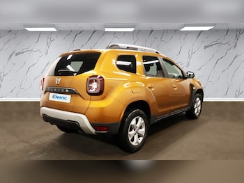 Used Dacia Duster 2018 for sale - 76792277: Photo