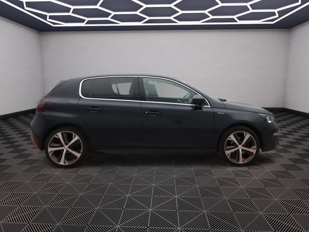 Used Peugeot 308 2018 for sale - 76173063: Photo 6