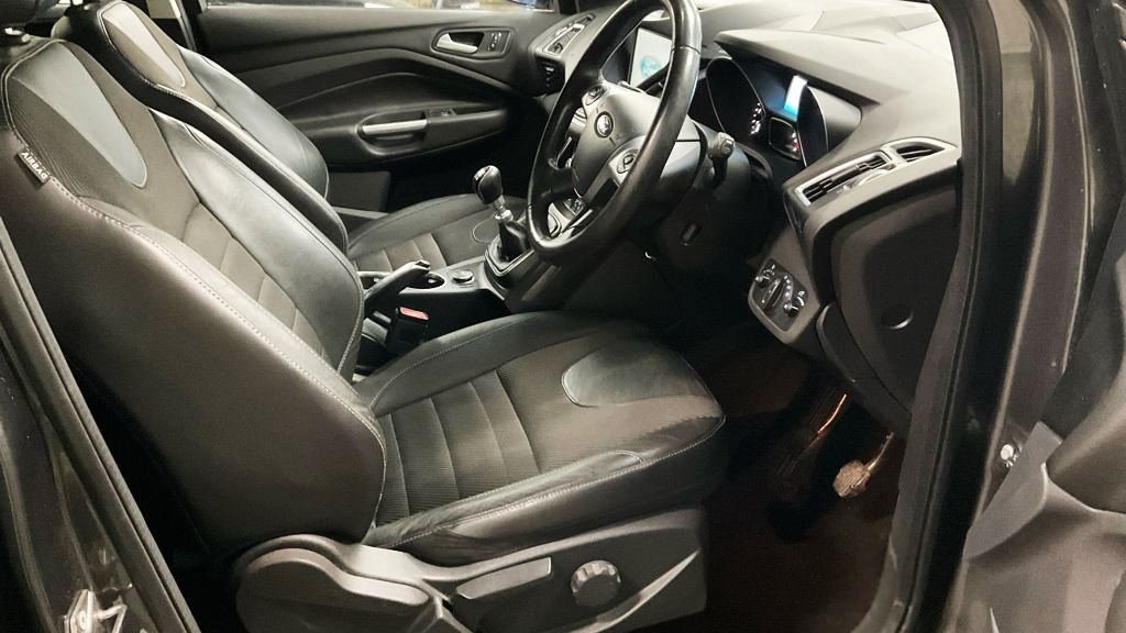 Used Ford Kuga 2016 for sale - 76655278: Photo 8