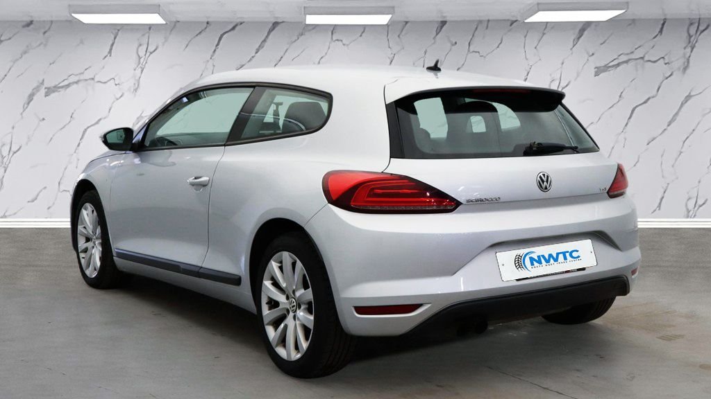 Used Volkswagen Scirocco 2017 for sale - 77780771: Photo 6