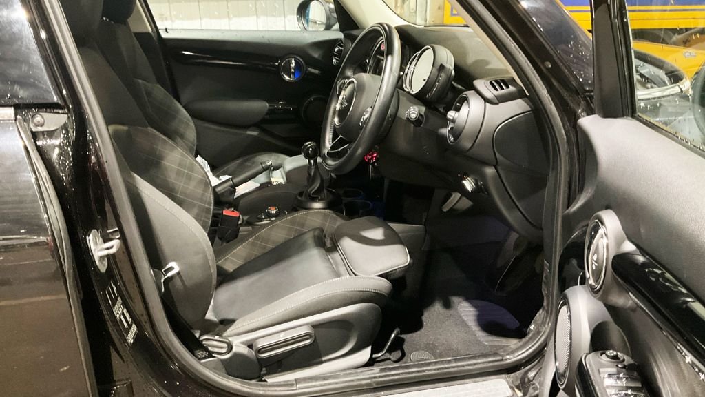 Used MINI Hatch 2017 for sale - 77356358: Photo 13