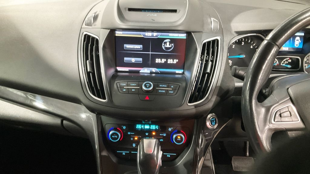 Used Ford C-Max 2015 for sale - 77667671: Photo 12