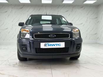 Used Ford Fusion 2010 for sale - 74833984: Photo