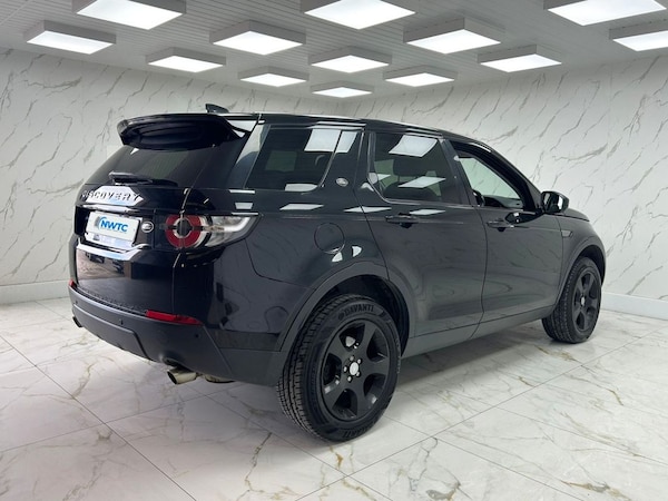 Used Land Rover Discovery Sport 2017 for sale - 76313070: Photo 10