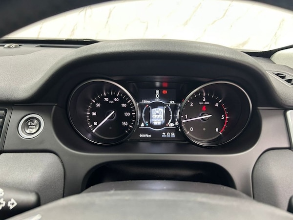 Used Land Rover Discovery Sport 2017 for sale - 76313070: Photo 16