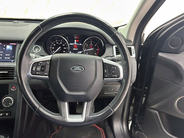 Used Land Rover Discovery Sport 2017 for sale - 76313070: Photo 17