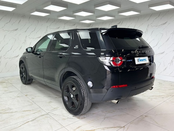 Used Land Rover Discovery Sport 2017 for sale - 76313070: Photo 6
