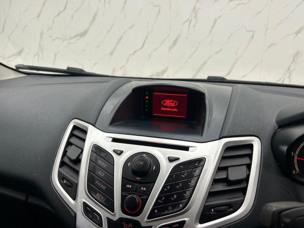 Used Ford Fiesta 2012 for sale - 76867386: Photo 13