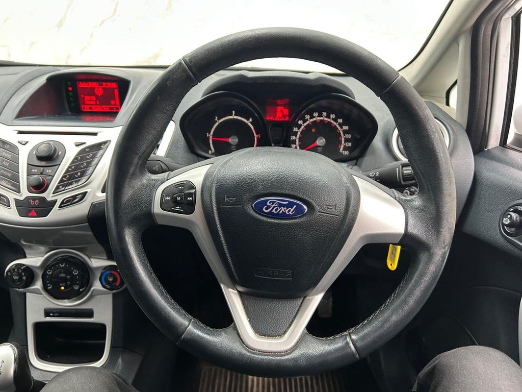 Used Ford Fiesta 2012 for sale - 76867386: Photo 15