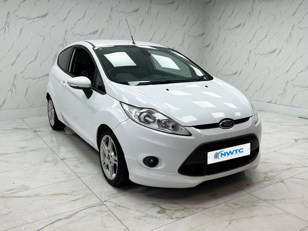 Used Ford Fiesta 2012 for sale - 76867386: Photo 2