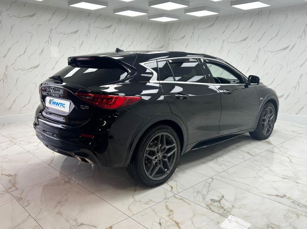 Used Infiniti Q30 2016 for sale - 78180913: Photo 12