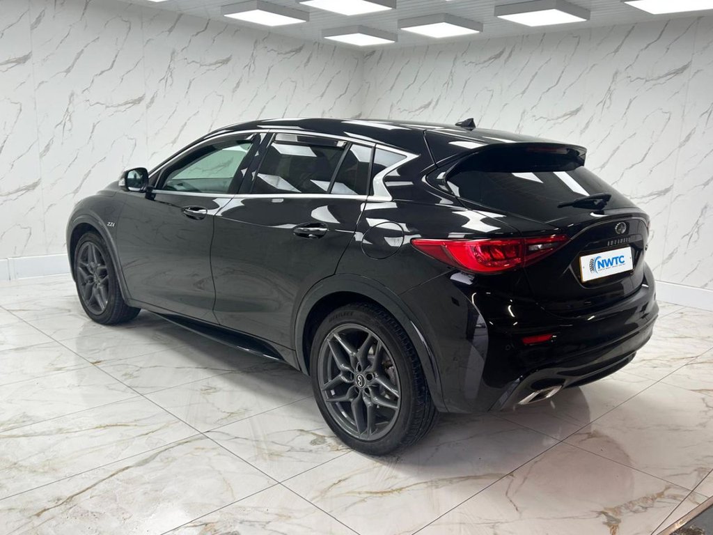 Used Infiniti Q30 2016 for sale - 78180913: Photo 9