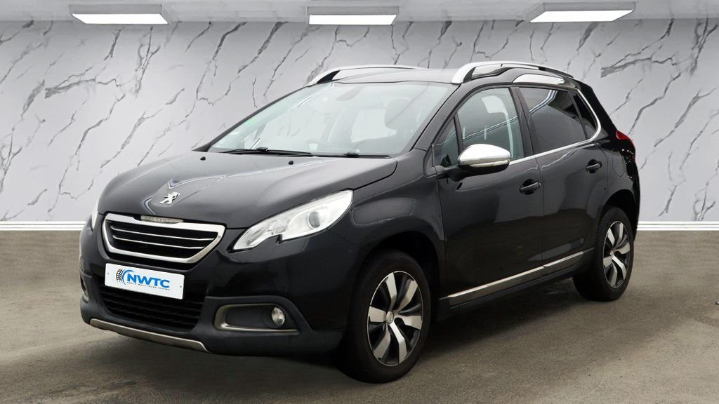 Used Peugeot 2008 2015 for sale - 77436749: Photo 4