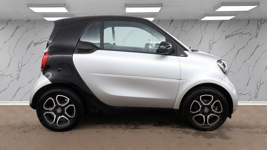 Used smart fortwo 2017 for sale - 77836038: Photo 8