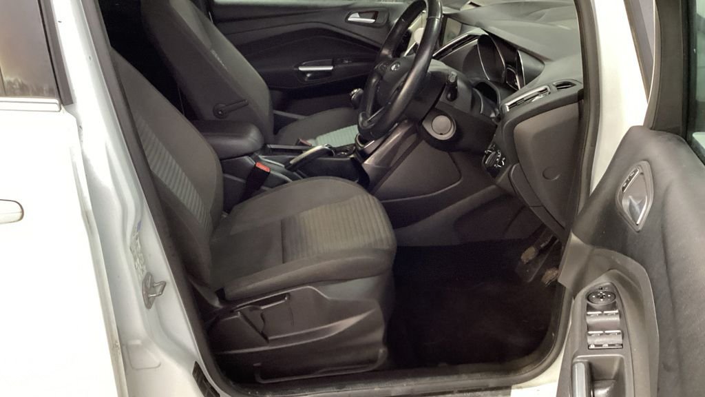 Used Ford Grand C-Max 2016 for sale - 77384104: Photo 12