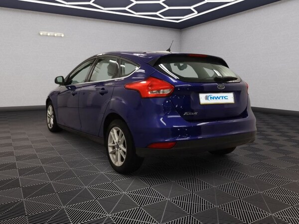 Used Ford Focus 2016 for sale - 76304215: Photo 4