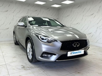 Used Infiniti Q30 2019 for sale - 75642570: Photo