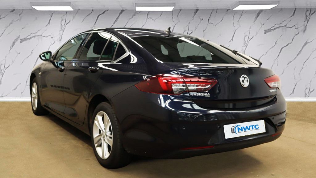 Used Vauxhall Insignia 2018 for sale - 78016971: Photo 3