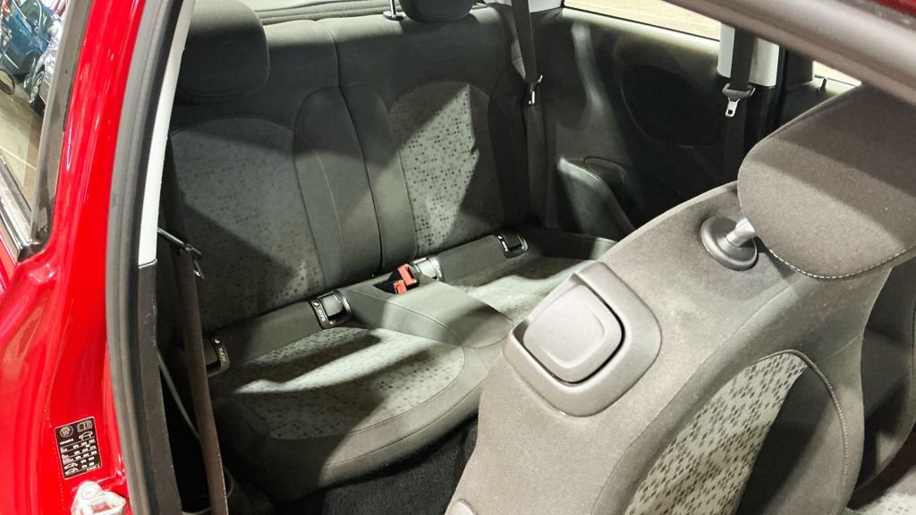 Used Vauxhall ADAM 2016 for sale - 76406996: Photo 11