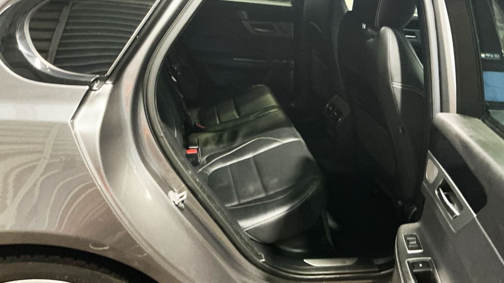 Used Jaguar XF 2017 for sale - 78095869: Photo 12