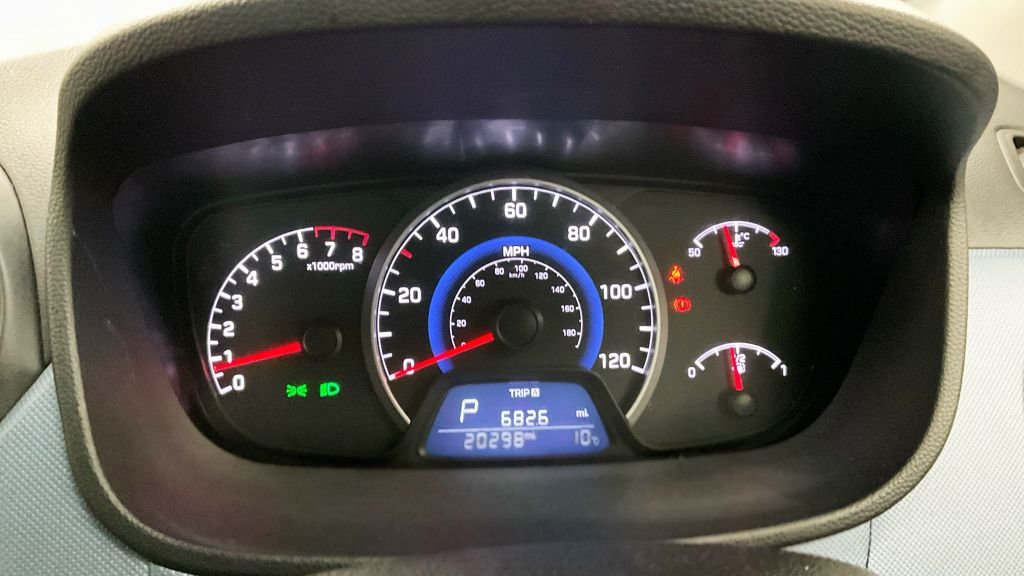 Used Hyundai i10 2016 for sale - 77288249: Photo 10