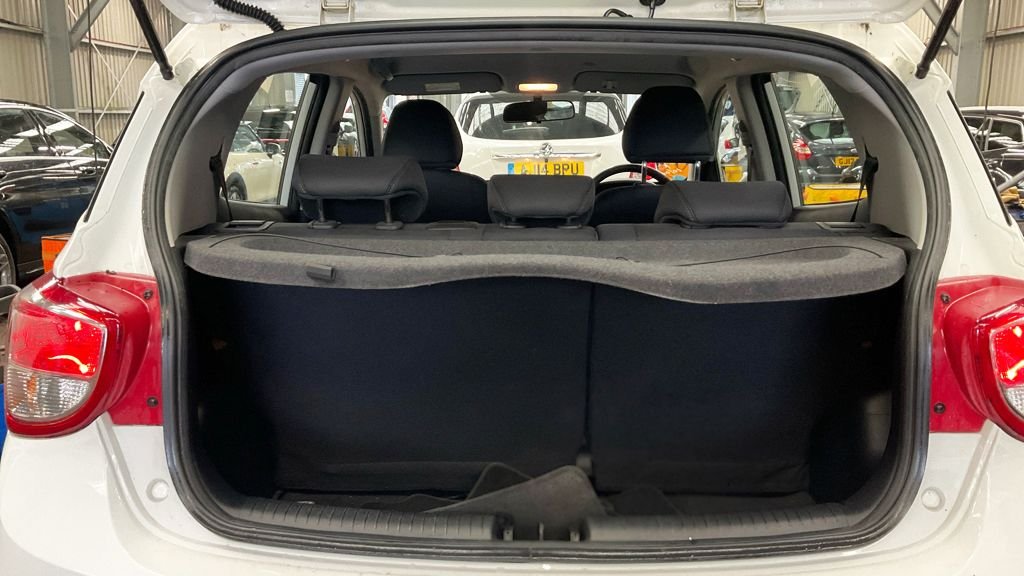 Used Hyundai i10 2016 for sale - 77288249: Photo 13