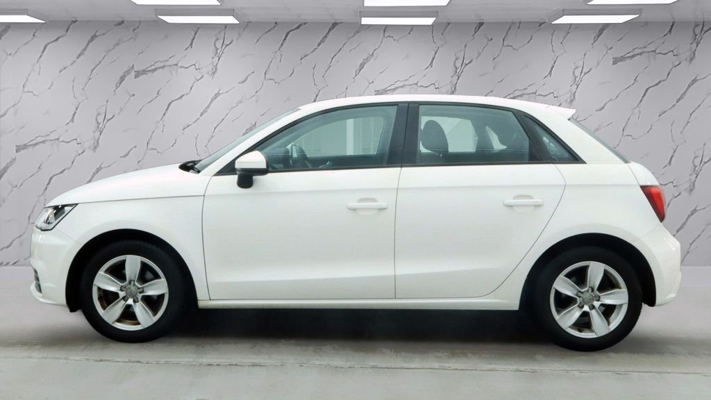 Used Audi A1 2016 for sale - 77507450: Photo 8