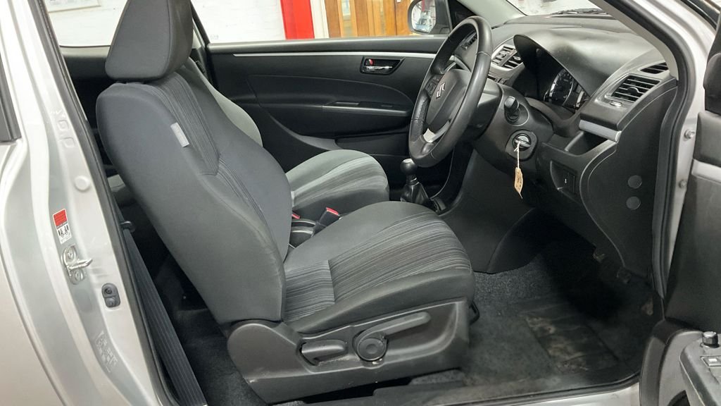 Used Suzuki Swift 2015 for sale - 77422391: Photo 12