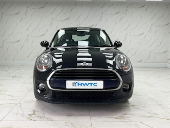 Used MINI Hatch 2018 for sale - 76105981: Photo 3