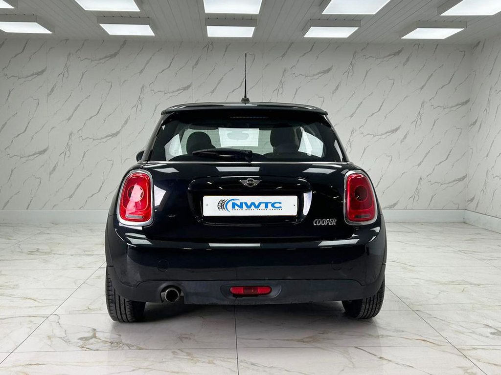 Used MINI Hatch 2018 for sale - 76105981: Photo 8