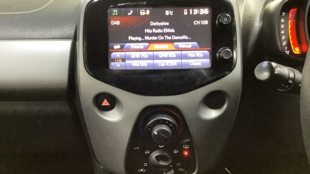 Used Toyota AYGO 2019 for sale - 77302647: Photo 10