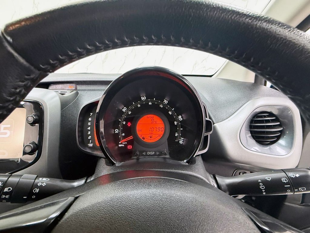 Used Toyota AYGO 2019 for sale - 77302647: Photo 21